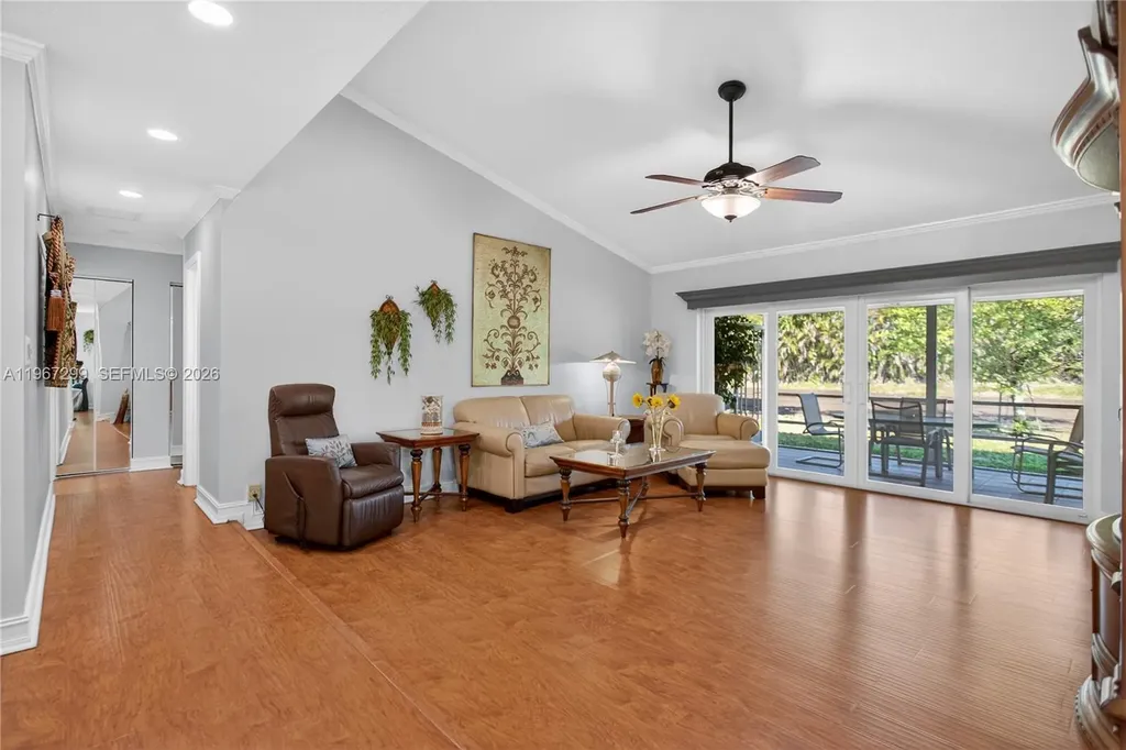 10681 Greenbriar Court Boca Raton FL 33498