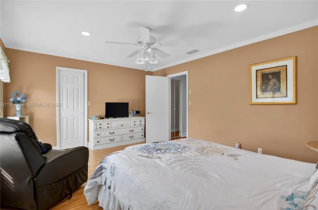 10681 Greenbriar Court Boca Raton FL 33498