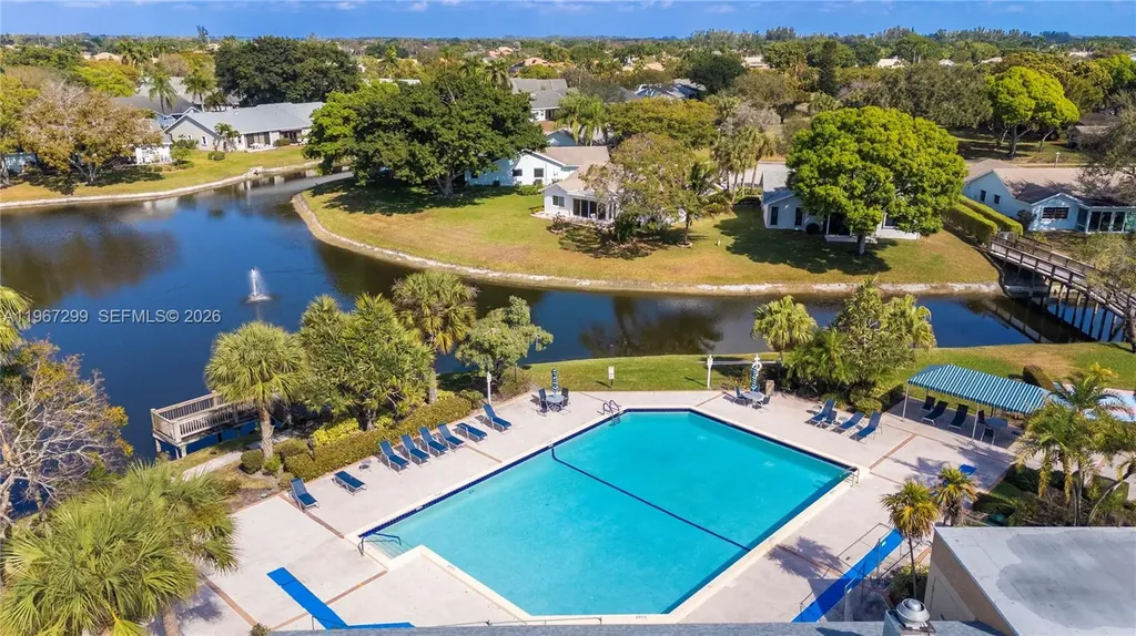 10681 Greenbriar Court Boca Raton FL 33498