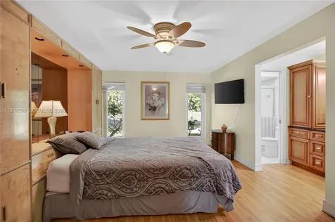 10681 Greenbriar Court Boca Raton FL 33498