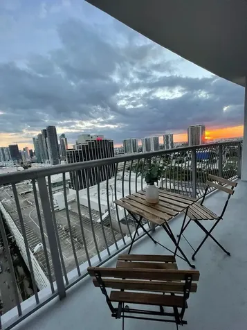 1750 N Bayshore Drive Miami FL 33132