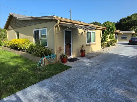 4321 Kirby Loop Road Fort Pierce FL 34981