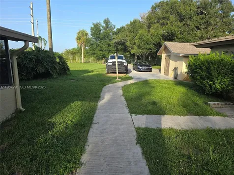 4321 Kirby Loop Road Fort Pierce FL 34981