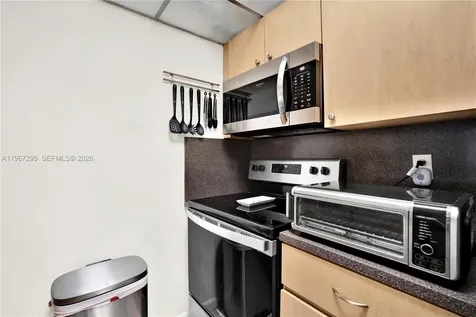 10881 SW 6th Street Sweetwater FL 33174