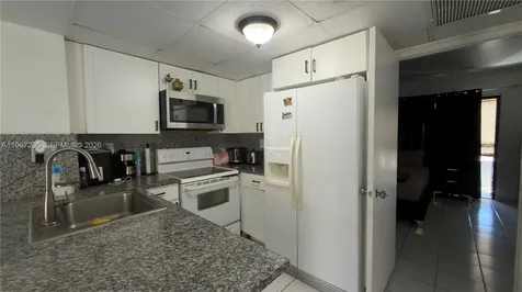 2170 W 60th Street Hialeah FL 33016