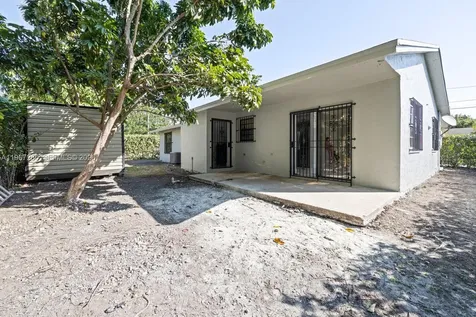 522 SW 3rd Avenue Homestead FL 33030