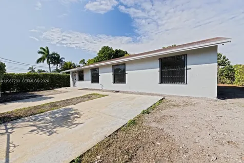 522 SW 3rd Avenue Homestead FL 33030