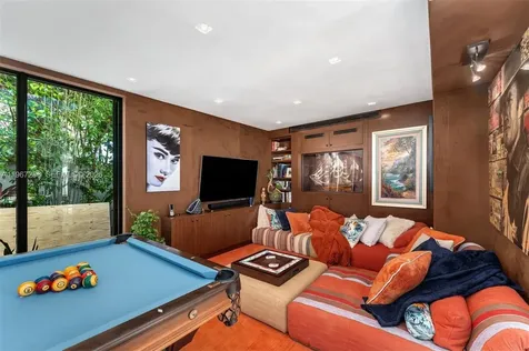 34 W Dilido Drive Miami Beach FL 33139