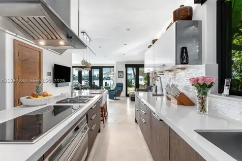 34 W Dilido Drive Miami Beach FL 33139
