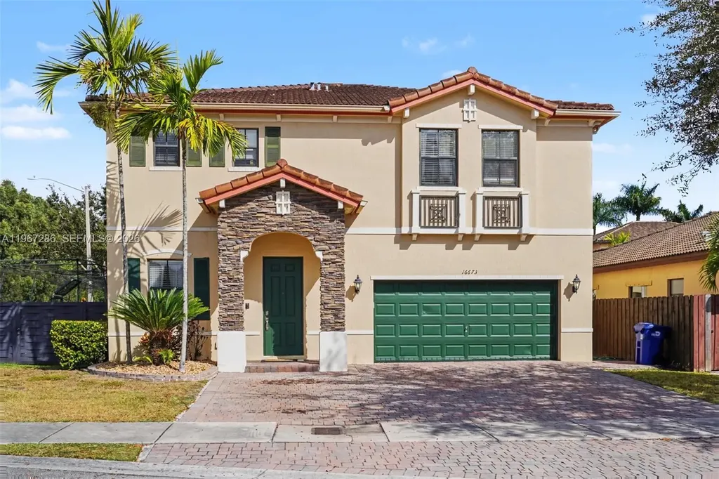 16673 SW 44th Street Miami FL 33185