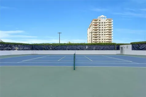 Miami Beach FL 33141