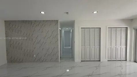 9620 SW 9th Terrace Miami FL 33174