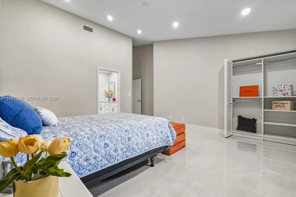 22708 Meridiana Drive Boca Raton FL 33433