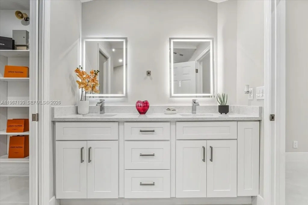 22708 Meridiana Drive Boca Raton FL 33433