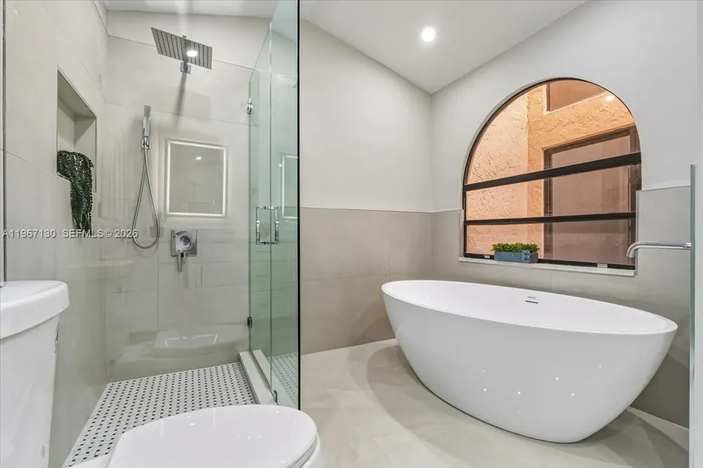 22708 Meridiana Drive Boca Raton FL 33433