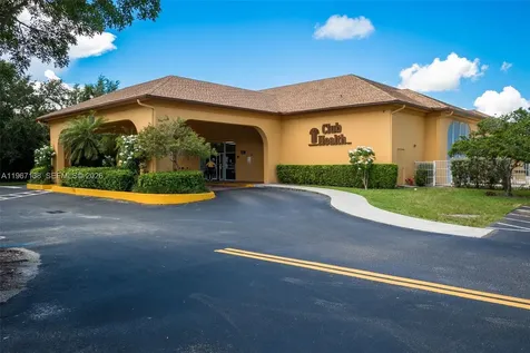 950 SW 138th Avenue Pembroke Pines FL 33027