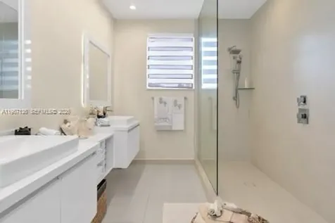 6309 NW 104 Th Path Doral FL 33178