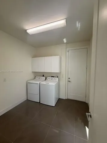 6309 NW 104 Th Path Doral FL 33178
