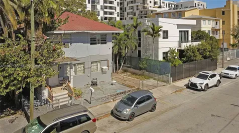 767 SW 2nd Street Miami FL 33130