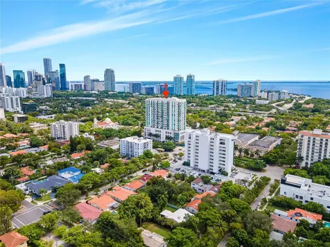 2525 SW 3rd Avenue Miami FL 33129
