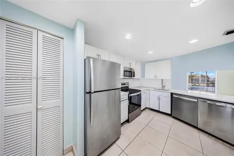 1750 NE 191st Street Miami FL 33179