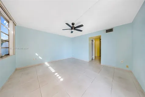 1750 NE 191st Street Miami FL 33179