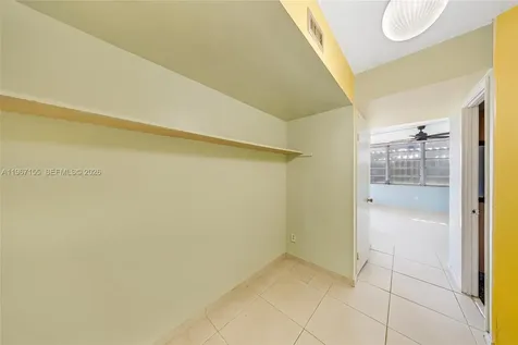 1750 NE 191st Street Miami FL 33179