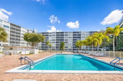 1750 NE 191st Street Miami FL 33179