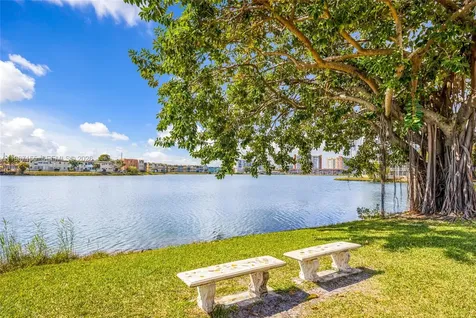 1750 NE 191st Street Miami FL 33179