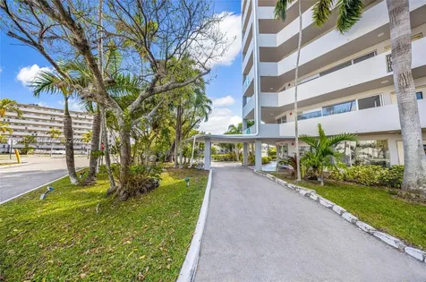 1750 NE 191st Street Miami FL 33179