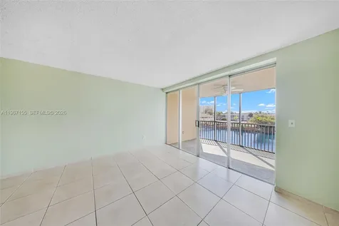 1750 NE 191st Street Miami FL 33179