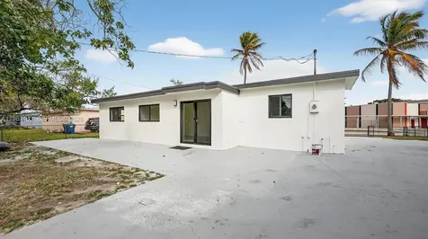 3740 NW 188th Street Miami Gardens FL 33055