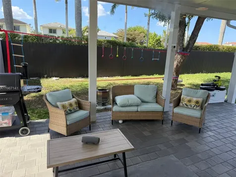 396 NE 33rd Terrace Homestead FL 33033