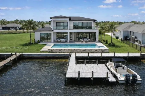 4323 NW 39th Street Cape Coral FL 33993