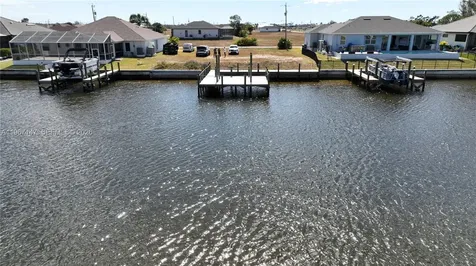 4323 NW 39th Street Cape Coral FL 33993