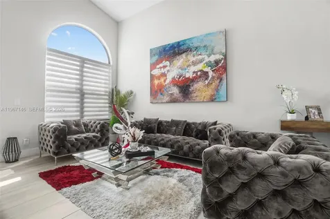 1034 NW 184th Way Pembroke Pines FL 33029