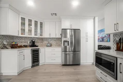 1034 NW 184th Way Pembroke Pines FL 33029