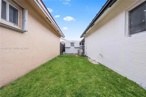 8865 NW 110th Street Hialeah FL 33018