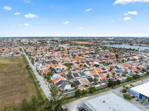 8865 NW 110th Street Hialeah FL 33018