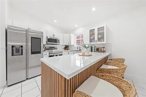 8865 NW 110th Street Hialeah FL 33018