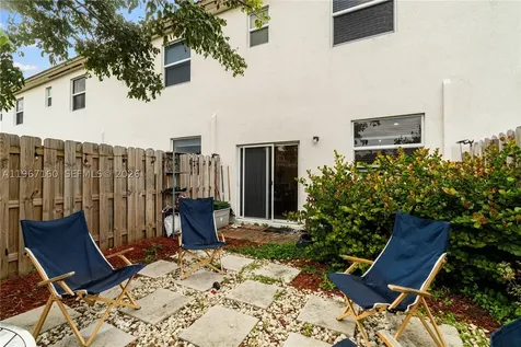 12121 NW 23rd Court Miami FL 33167