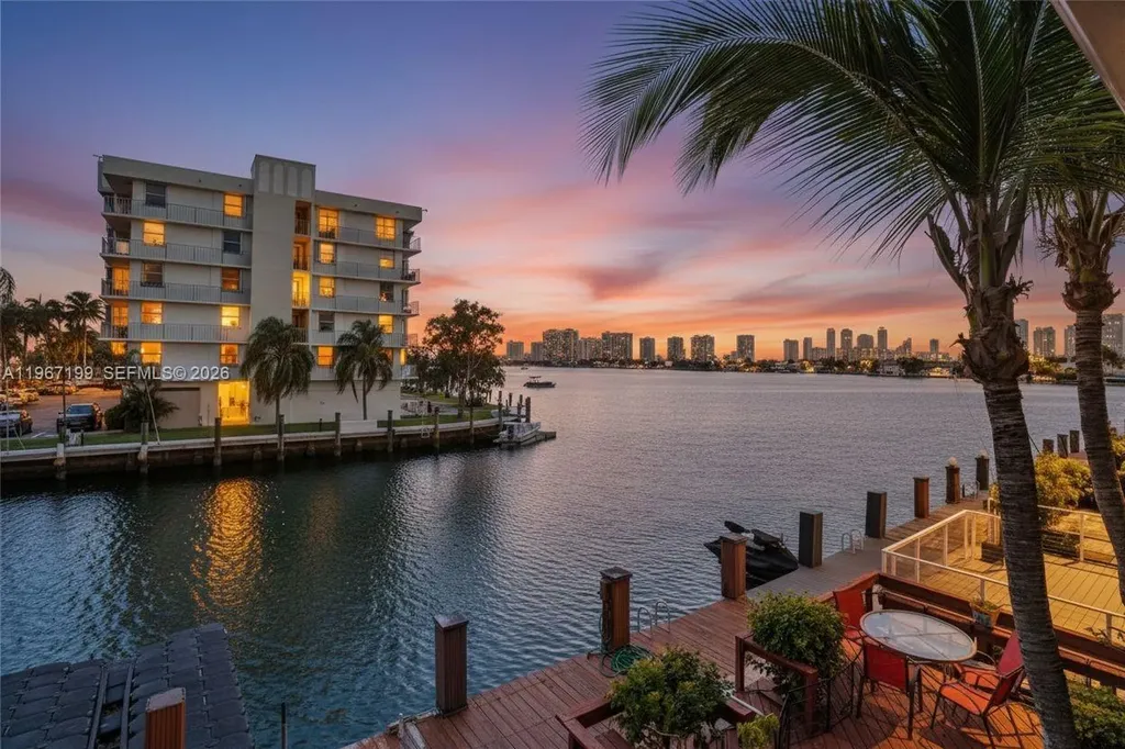 2689 NE 165th Street North Miami Beach FL 33160