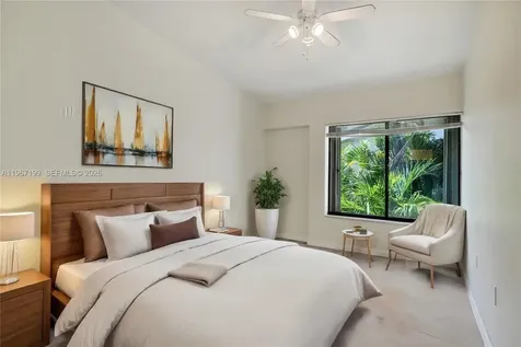 2689 NE 165th Street North Miami Beach FL 33160