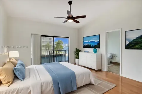 2689 NE 165th Street North Miami Beach FL 33160