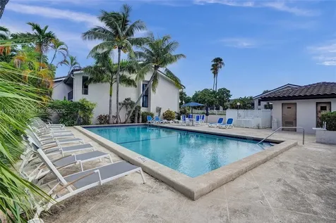 2689 NE 165th Street North Miami Beach FL 33160