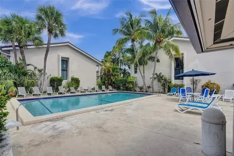 2689 NE 165th Street North Miami Beach FL 33160