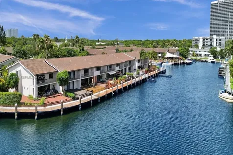 2689 NE 165th Street North Miami Beach FL 33160