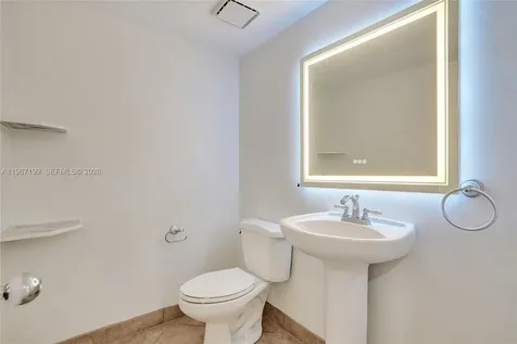 2689 NE 165th Street North Miami Beach FL 33160