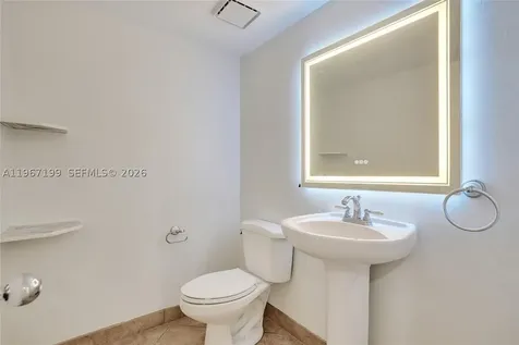 2689 NE 165th Street North Miami Beach FL 33160