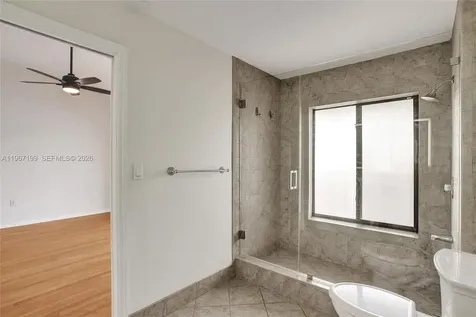2689 NE 165th Street North Miami Beach FL 33160